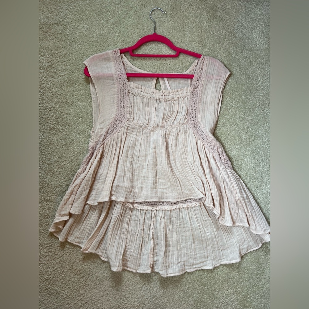 Free People Light Pink Peasant Top, Size XS